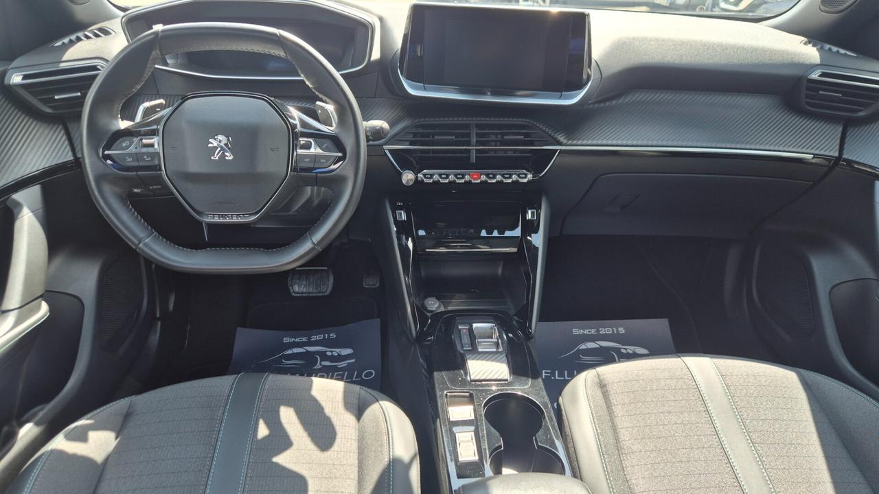Peugeot 2008 BlueHDi 130 S&S EAT8 Allure Pack