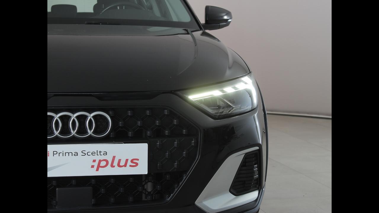 AUDI A1 II 2019 Citycarver - A1 Citycarver 30 1.0 tfsi Admired 11