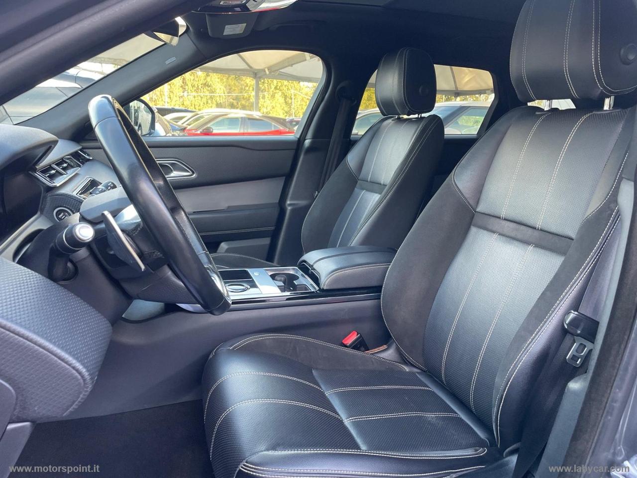 LAND ROVER RR Velar 3.0 V6 SD6 300 R-Dynamic HSE