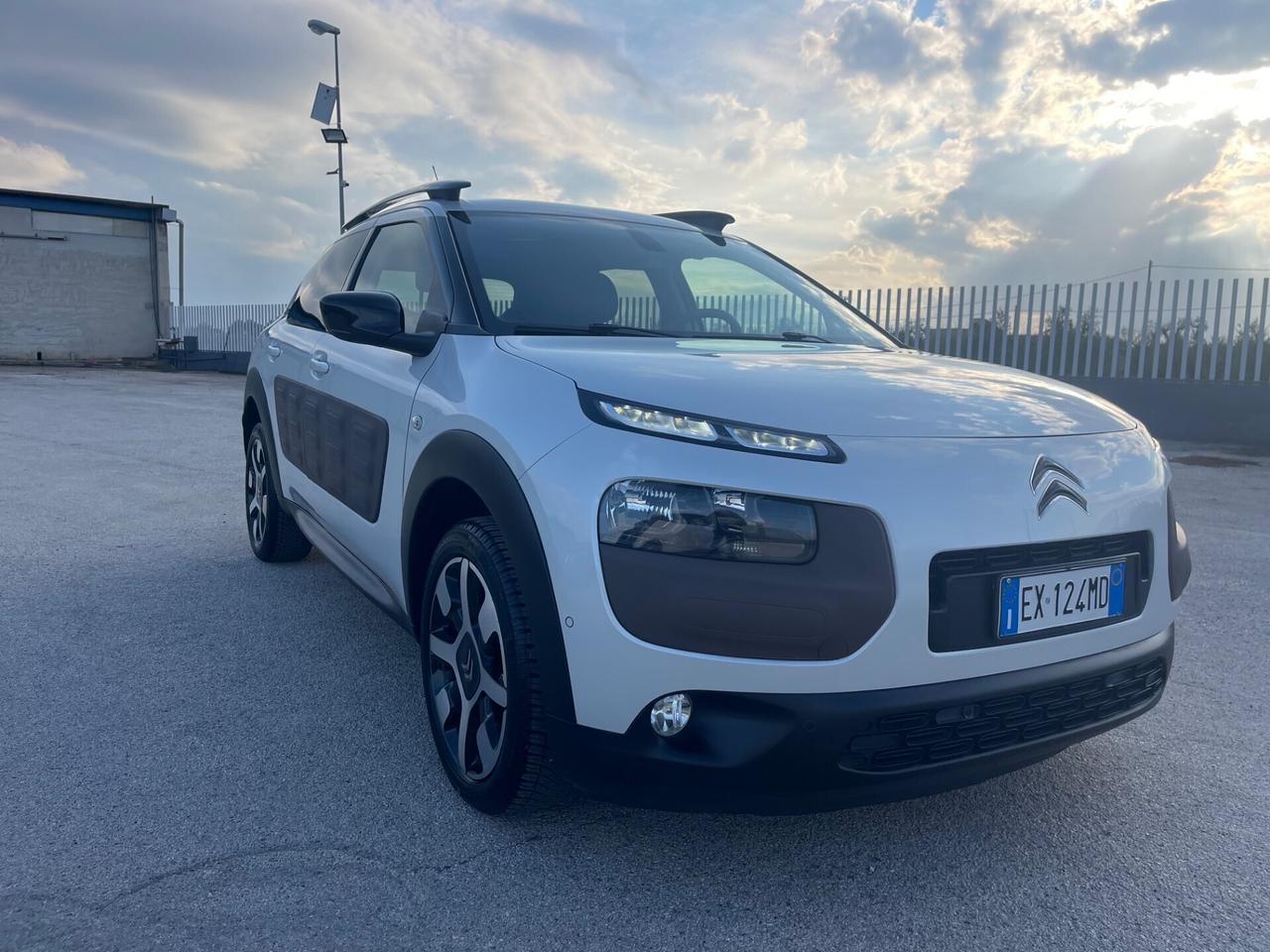 CITROEN C4 CACTUS 1.6HDI FULL LED TETTO PERLATA