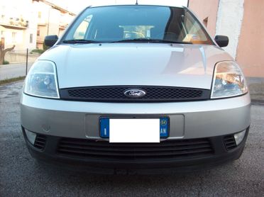 Ford Fiesta 1.4 TDCi 5p. neopatentati
