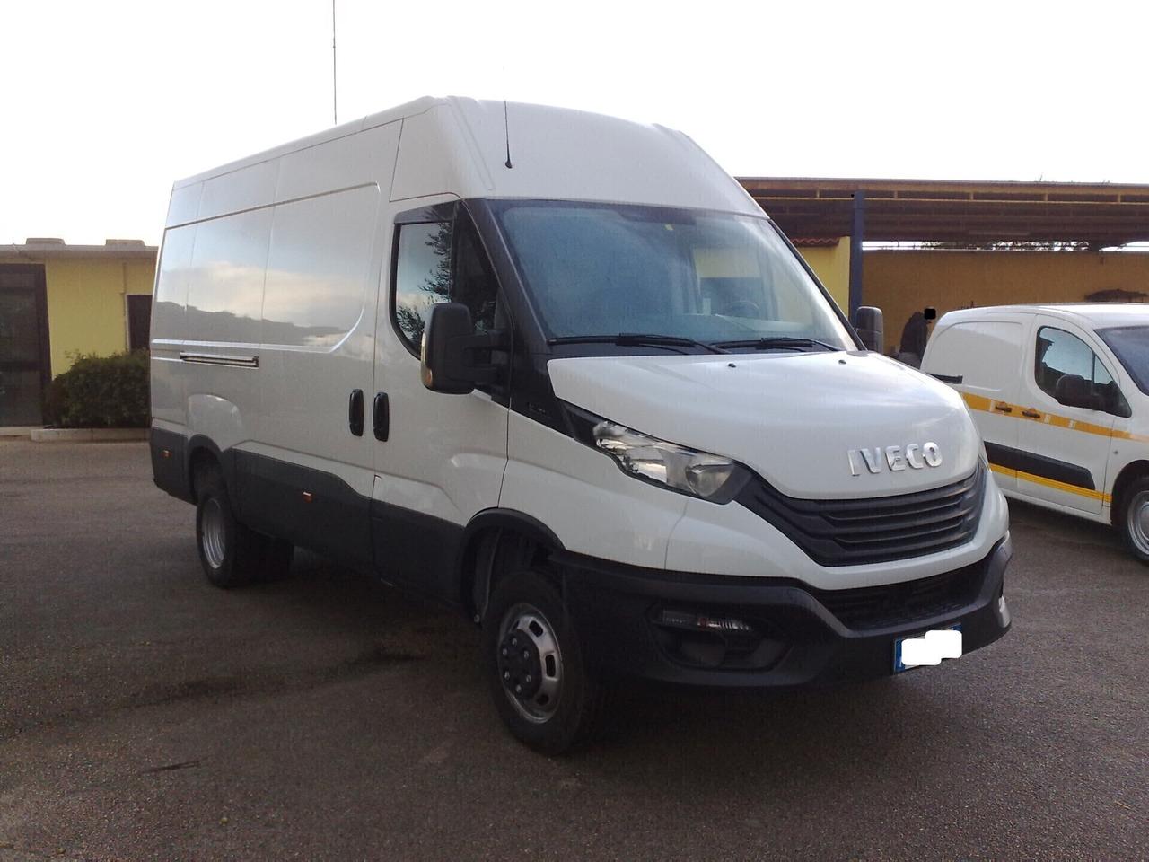 Iveco Daily 35c16 2.3hpt GEMELLATO - 2022