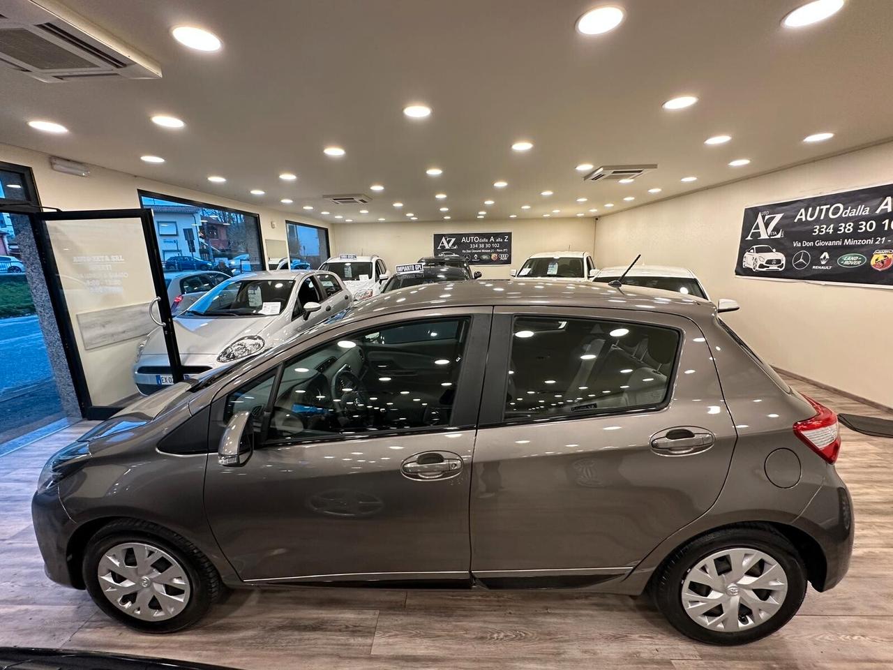 Toyota Yaris 1.5 5 porte Lounge