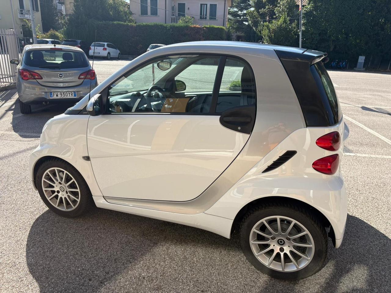 SMART ForTwo 1000 52 kW MHD coupé pulse