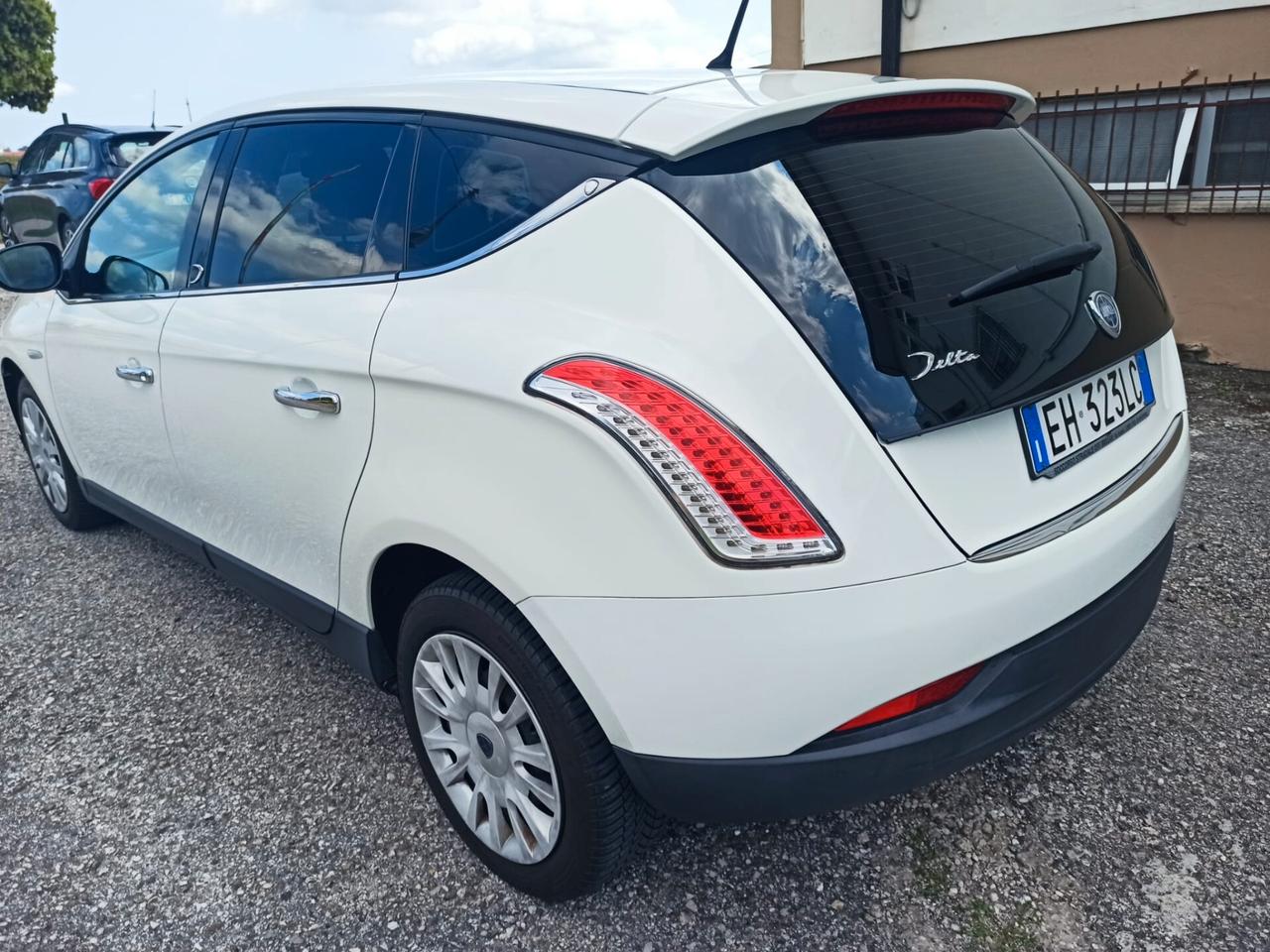 SOLO 150000 KM lancia DELTA FINANZIABILE permute