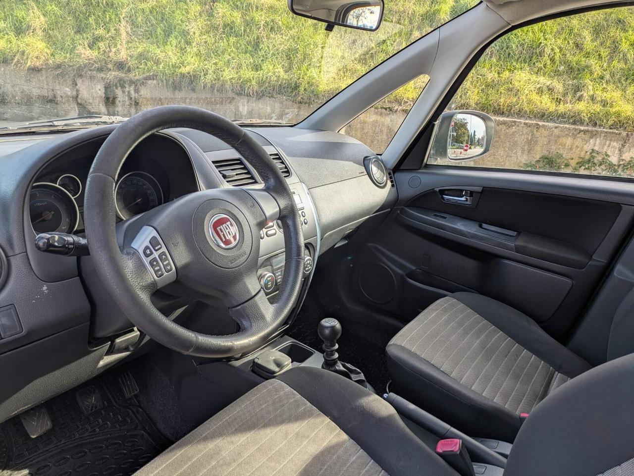 Fiat Sedici 2.0 MJT 16V DPF 4x4 Experience