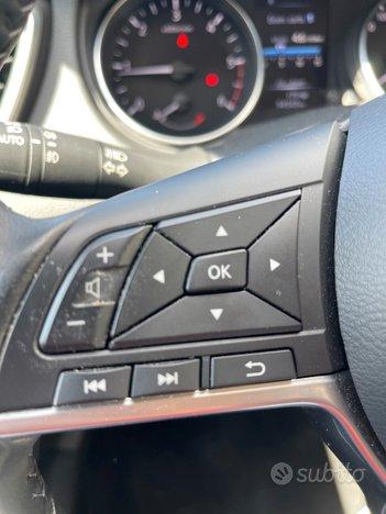 Nissan Qashqai 1.5 dCi 110cv Tekna CERCHI CLIMA CRUISE PDC MULTIFUNZIONE