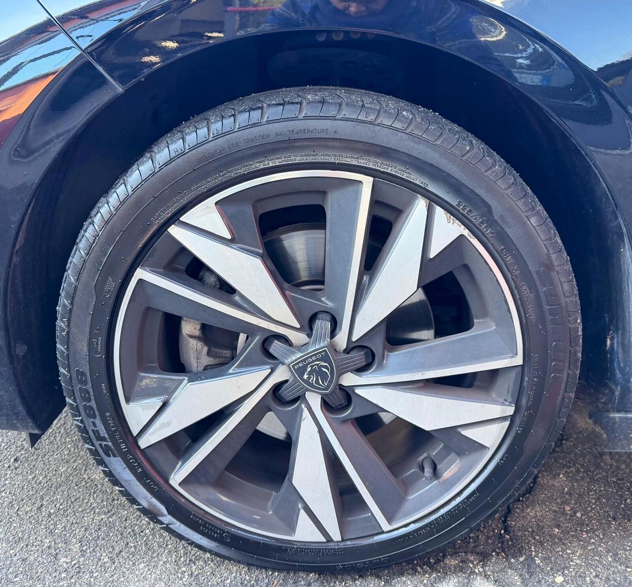 Peugeot 308 BlueHDi 130 S&S EAT8 GT Virtual cockpit