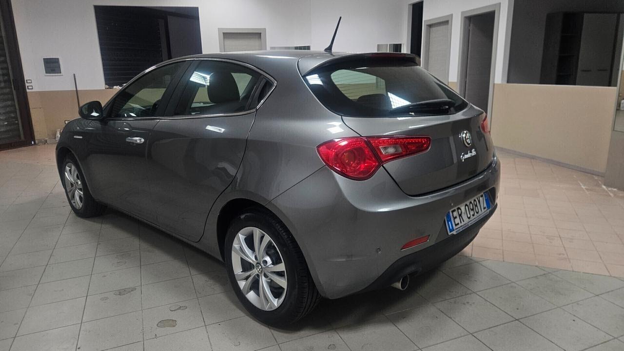 Alfa Romeo Giulietta 1.6 JTDm-2 105 CV Exclusive