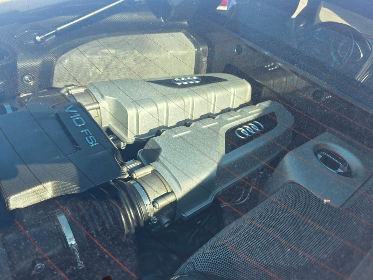 Audi R8 5.2 V10 FSI quattro R tronic