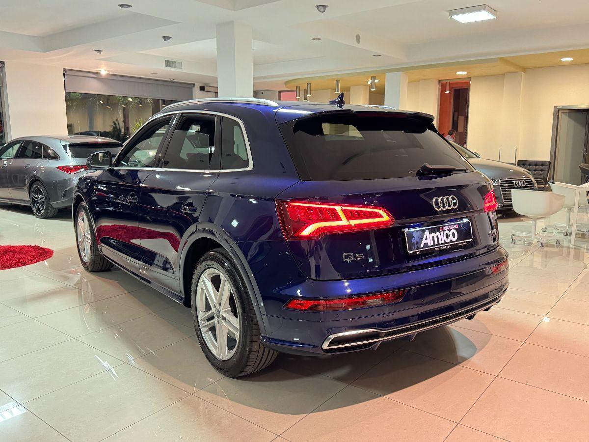 AUDI Q5 2.0 TDI quattro S-tronic S-line Plus