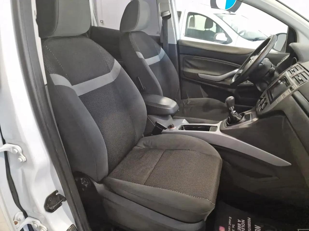 Ford Kuga 2.0 TDCI 140 CV 4WD Titanium