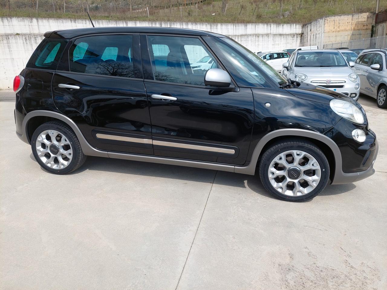 Fiat 500L 1.6 Multijet 120 CV Trekking TETTO PANOR