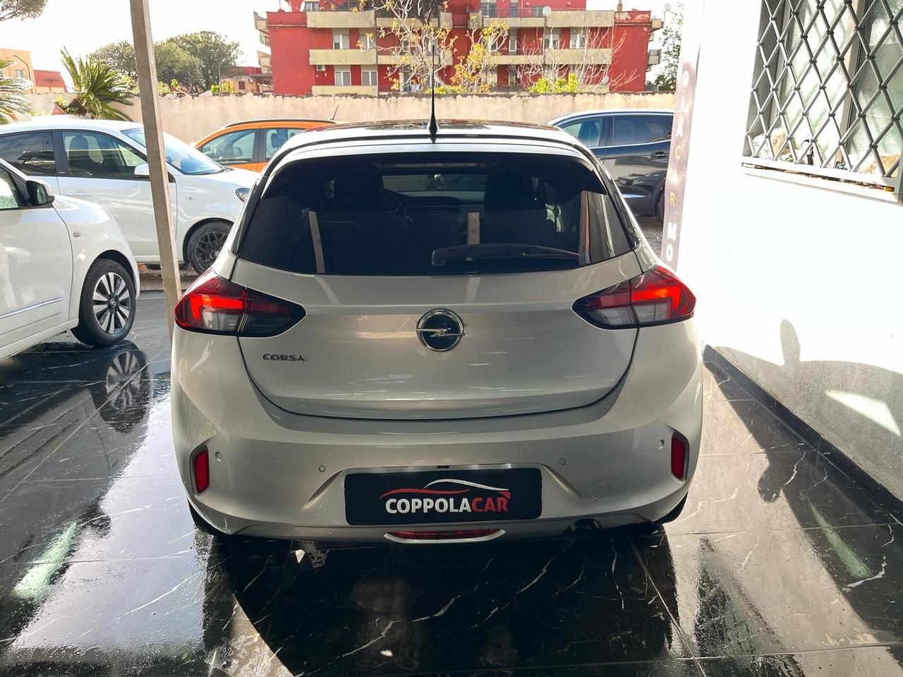 Opel Corsa 1.2 Design & Tech