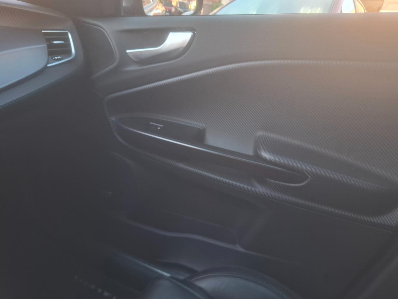 Alfa Romeo Giulietta - 1.6 JTD Esclusive