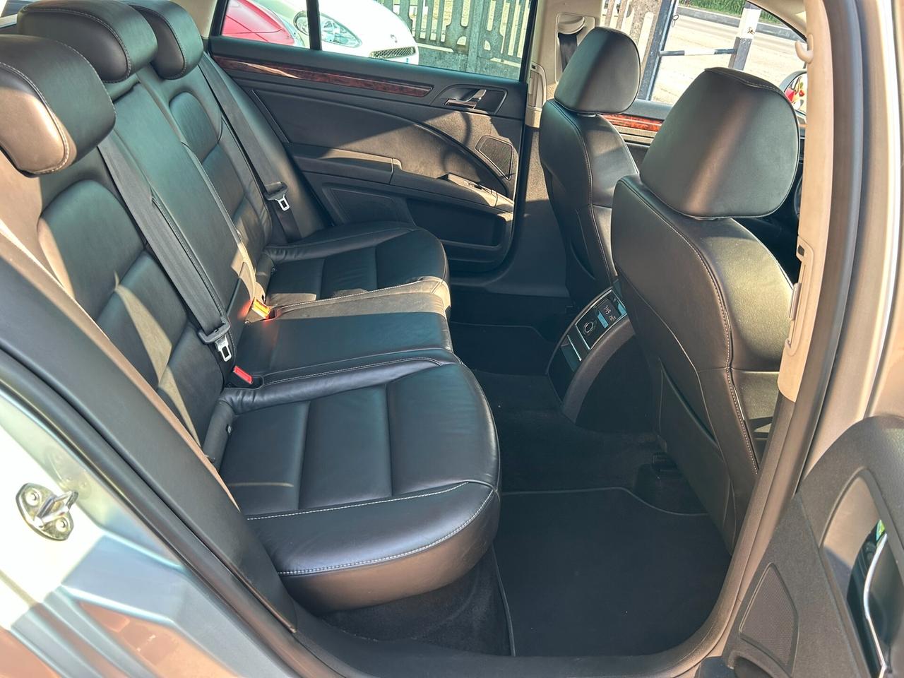 SKODA SUPERB WAGON 2.0 TDI 170CV DSG Elegance