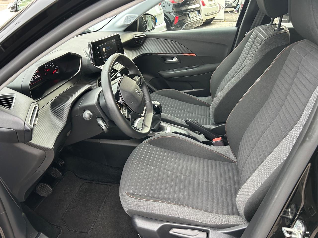 Peugeot 208 1.2 75 CV ( 30.000 KM) PARI AL NUOVO!!!