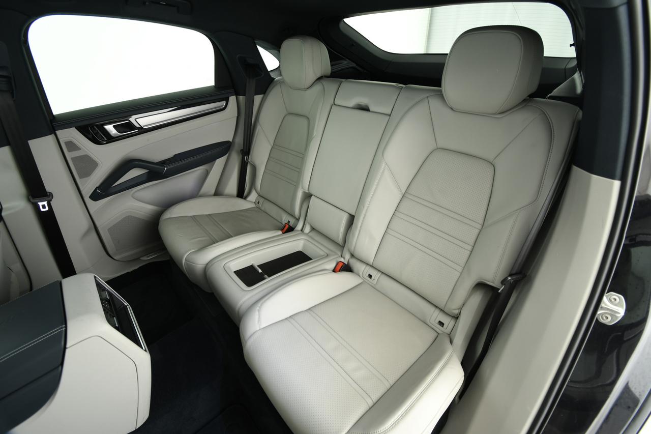 PORSCHE Cayenne Coupe 3.0 tiptronic x COMMERCIANTI CAMERA+C20"+TETTO PANO