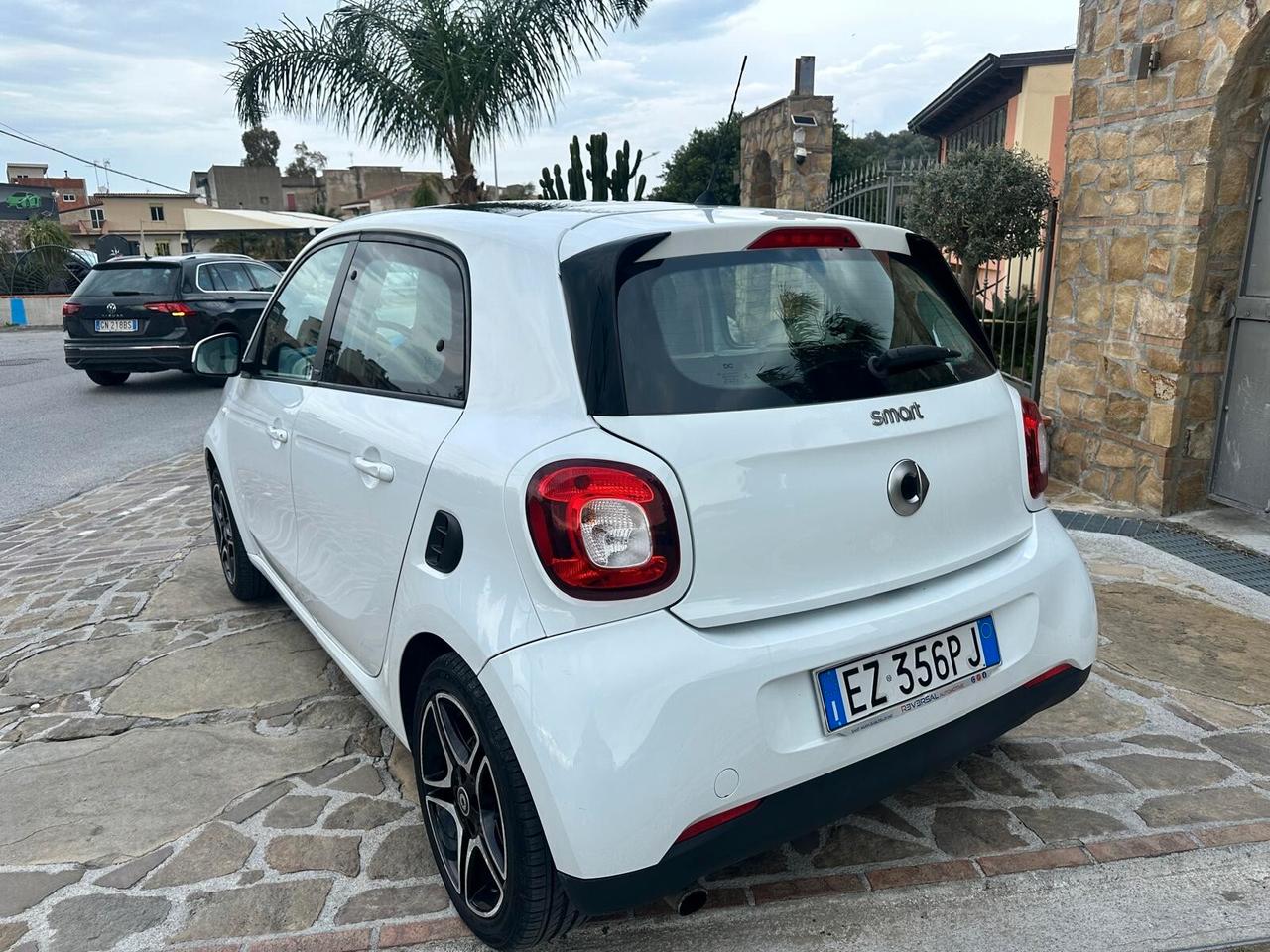 Smart ForFour 70 1.0 twinamic Proxy