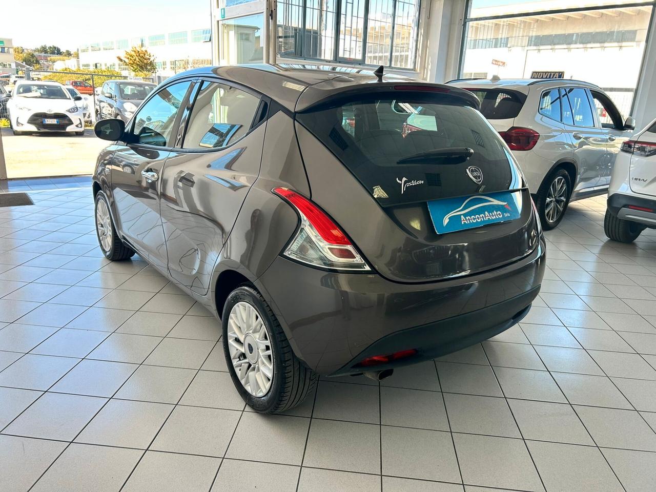 Lancia Ypsilon 1.2B X NEOPATENTATI 2016