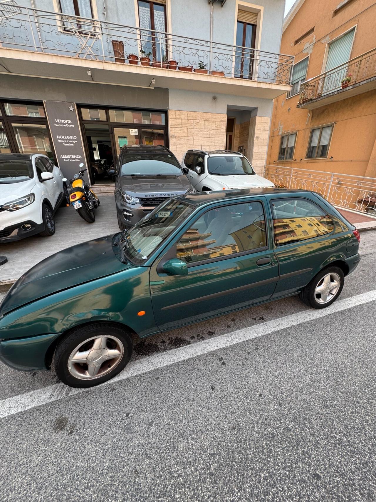 Ford Fiesta 1.2i 16V cat 5 porte Ghia