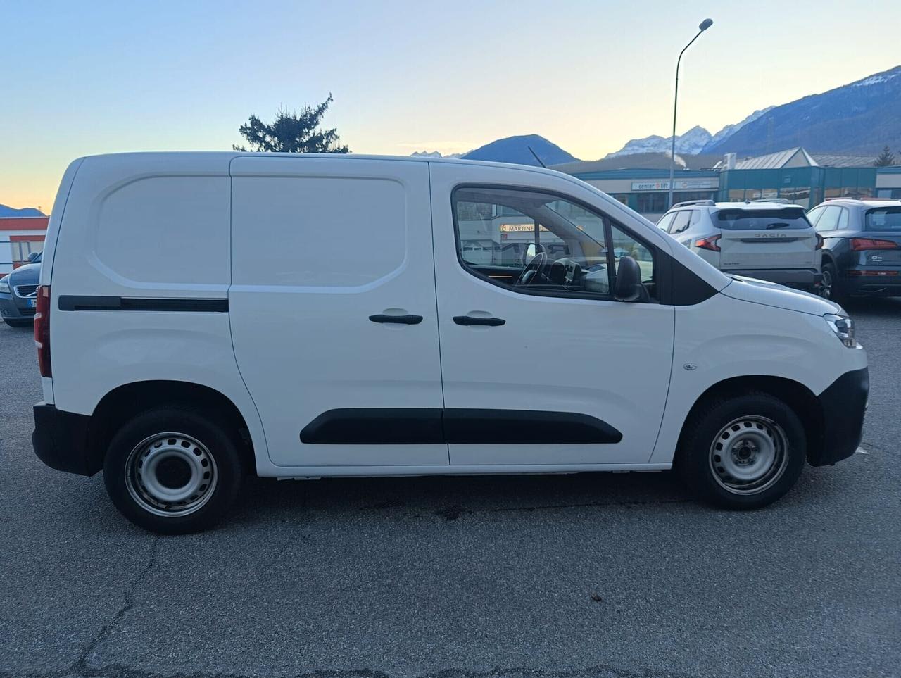 Citroen Berlingo BlueHDi 100 S&S Van M Club