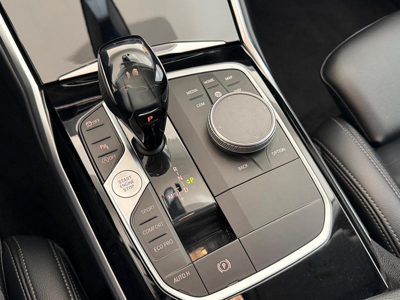 Bmw 318 D 150 cv. Touring Auto SPORT (Nav)