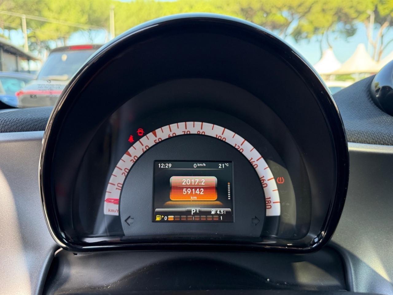 Smart fortwo coupe Fortwo 1.0 Passion 71cv - Unipro - Promo finanziamento - Bracciolo - Sedili riscaldabili - Tetto