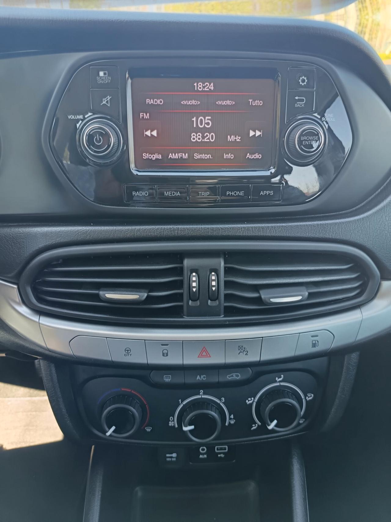 Fiat Tipo 1.4 T-Jet 120CV GPL 5 porte Easy