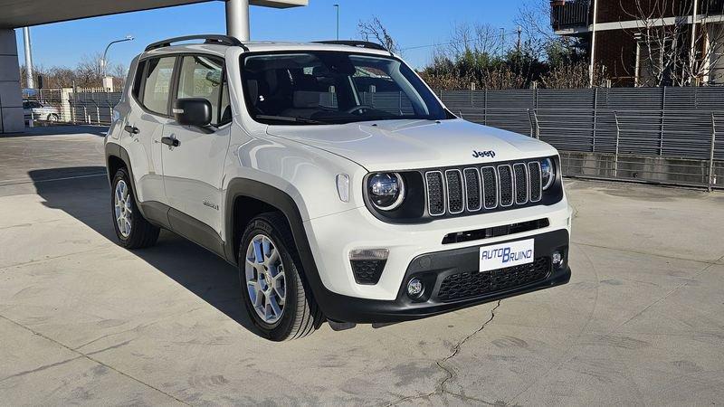 Jeep Renegade 1.5 Turbo T4 MHEV Altitude