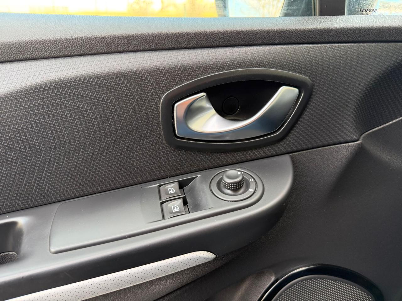 Renault Clio 1.5 DCI Diesel Euro 6B Neopatentati