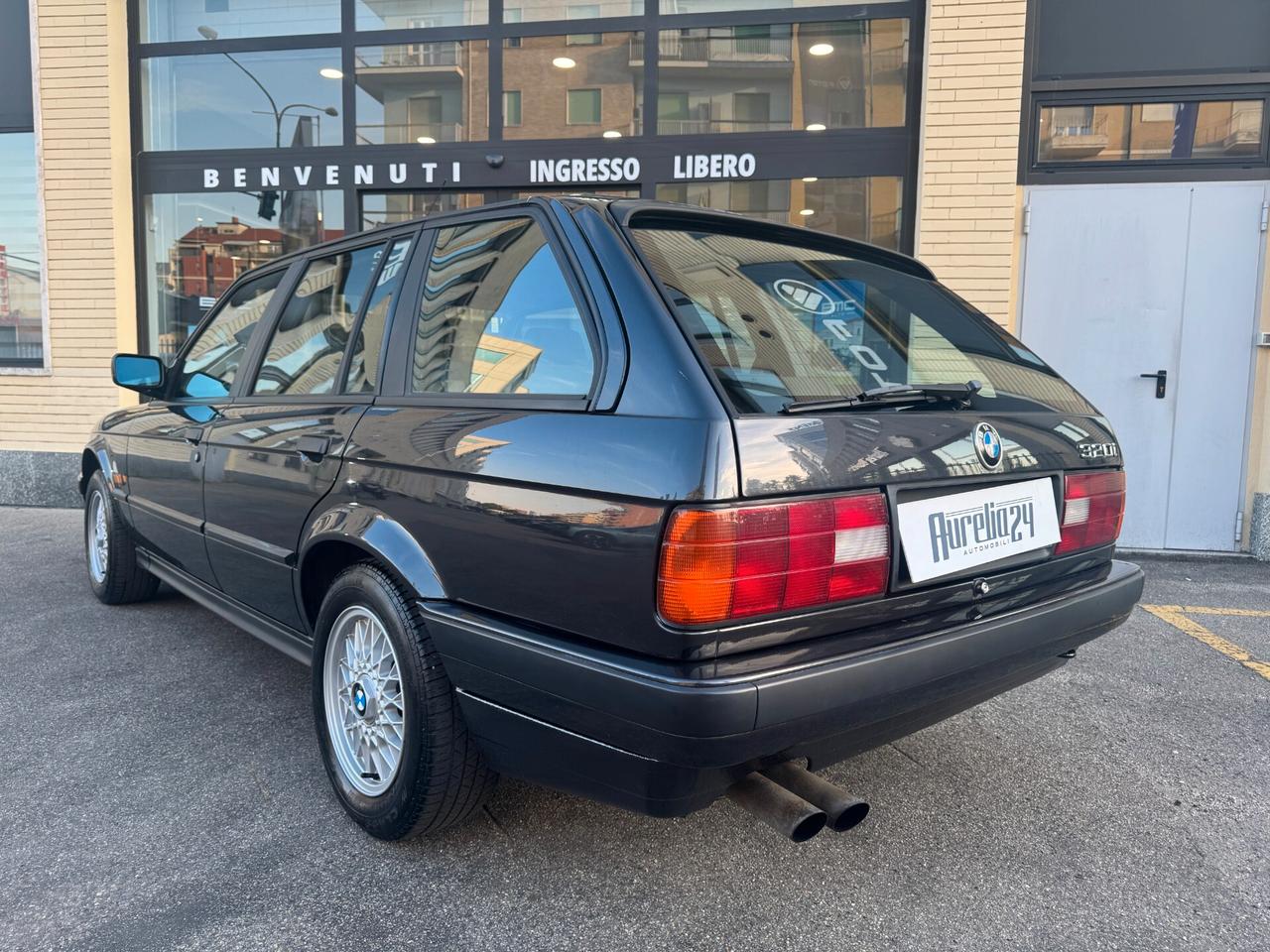 Bmw E30 320i Touring 6 cilindri UNICOPROPRIETARIO