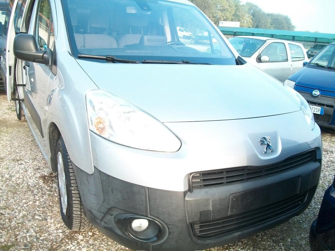 PEUGEOT PARTNER 3POSTI CC 1560 TD EURO 5 CANBIO AUTOMATICO F 1 AL VOLANTE GARANZIA UN ANNO