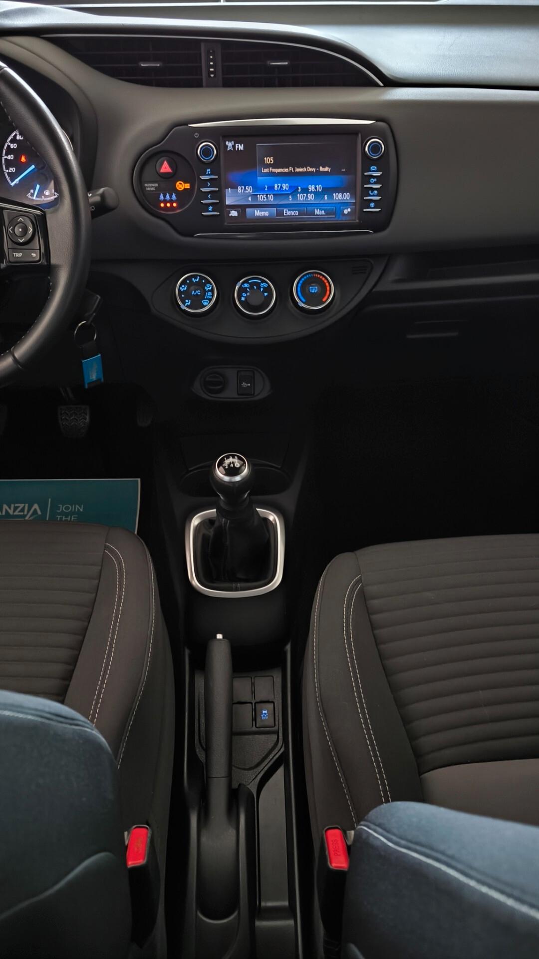 Toyota Yaris 1.0 5 porte Lounge
