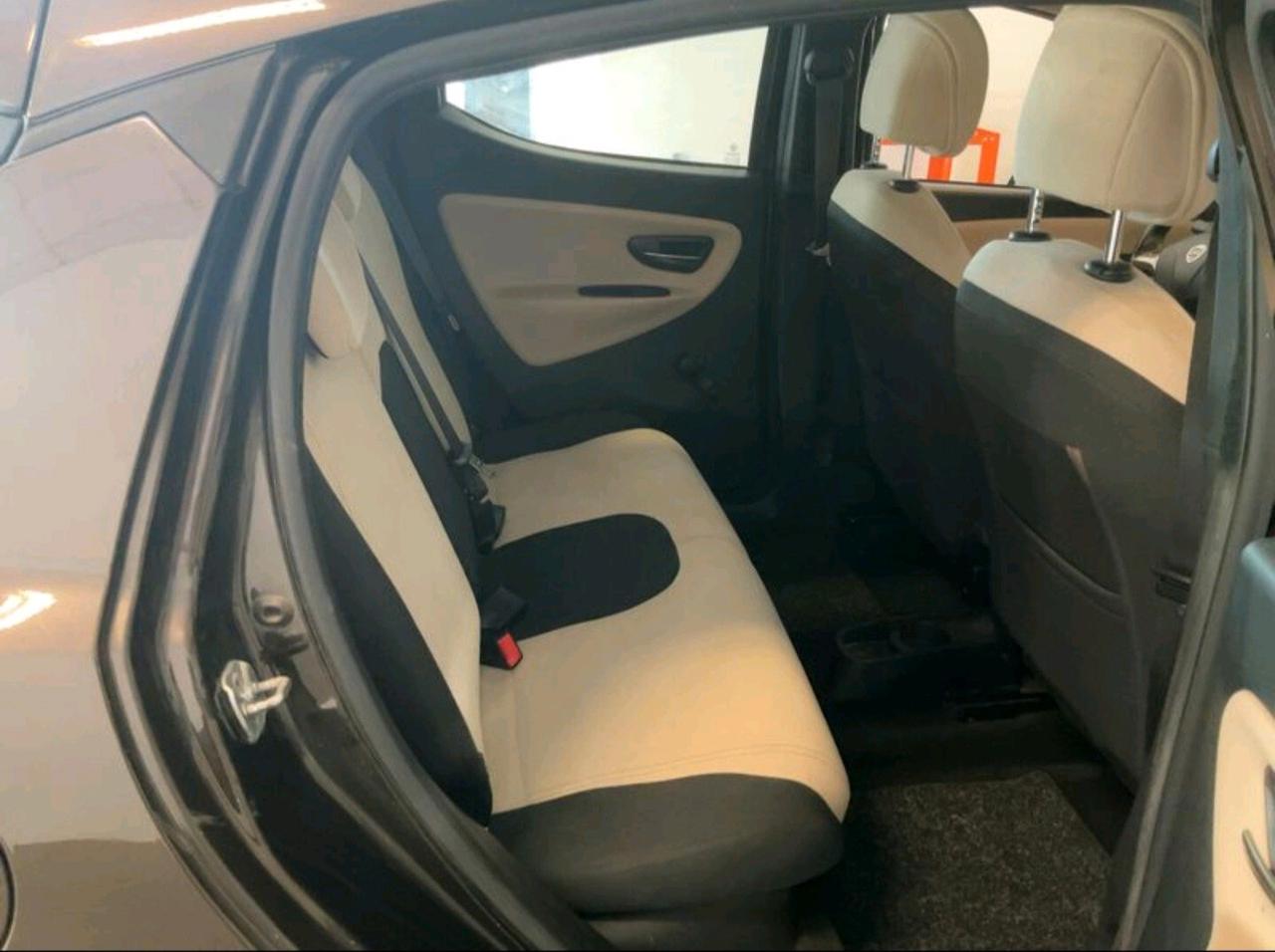 Lancia Ypsilon 1.2 69 CV 5 porte GPL Ecochic Gold