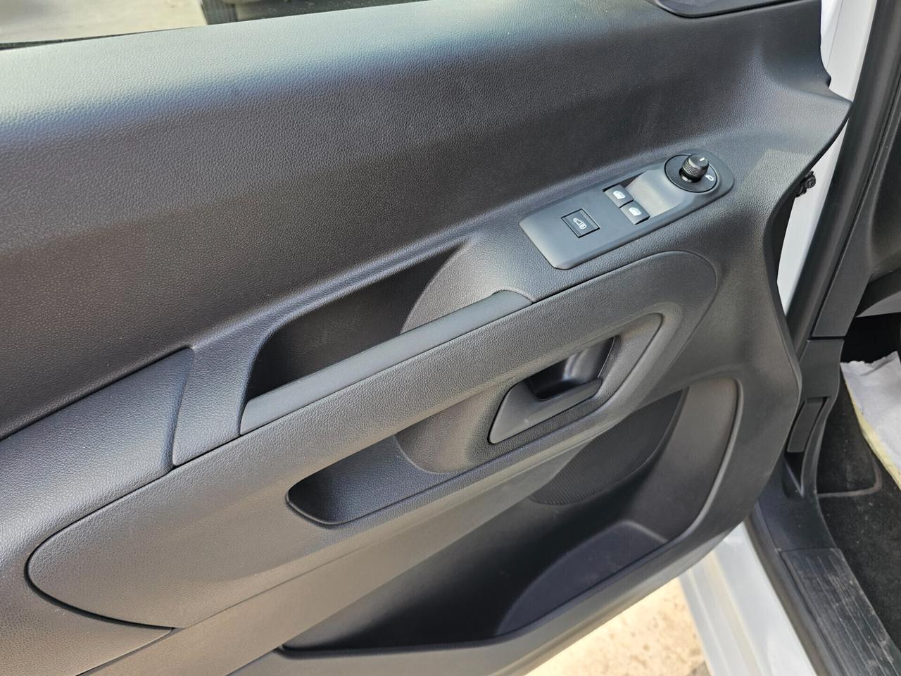 FIAT DOBLÒ / 2022 / 4P / VETT. FURGONATA VAN CH1 1.2 BENZINA 110CV MT6