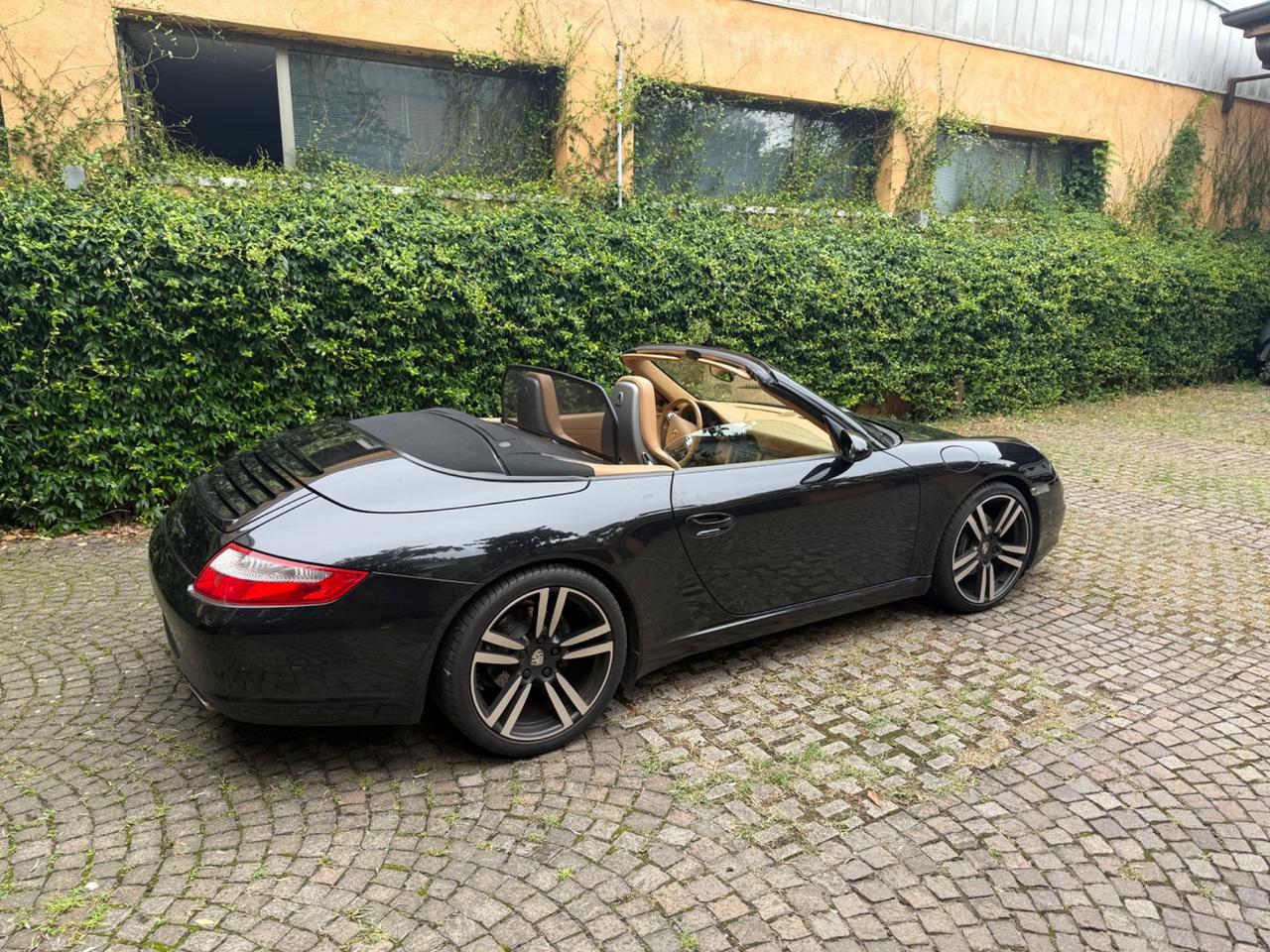 Porsche 911 Carrera Cabrio