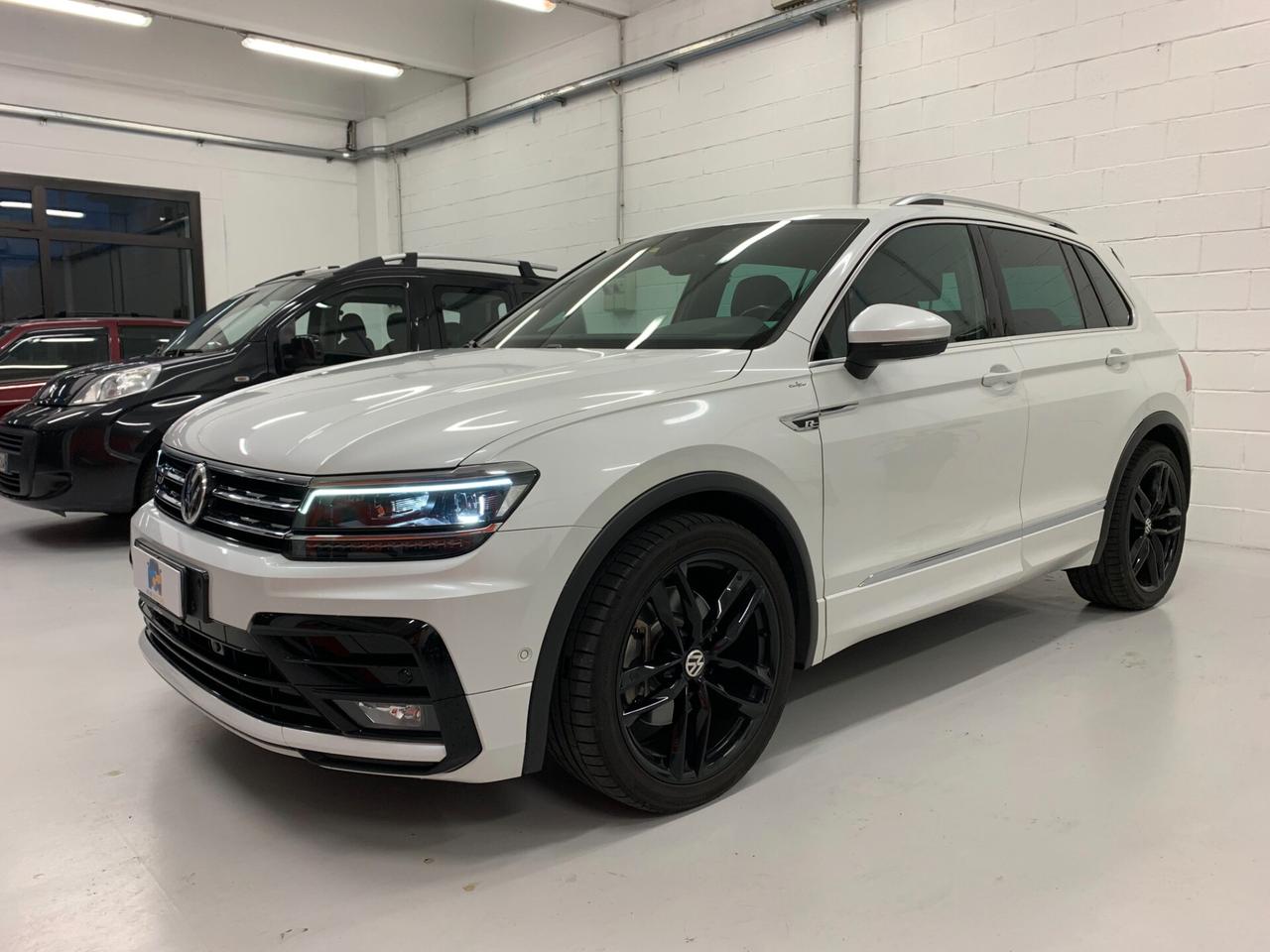 Volkswagen Tiguan 2.0 tsi R-LINE PLUS 180cv dsg