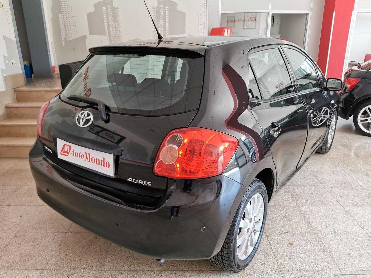 Toyota Auris 1.4 D-4D 5 porte Sol