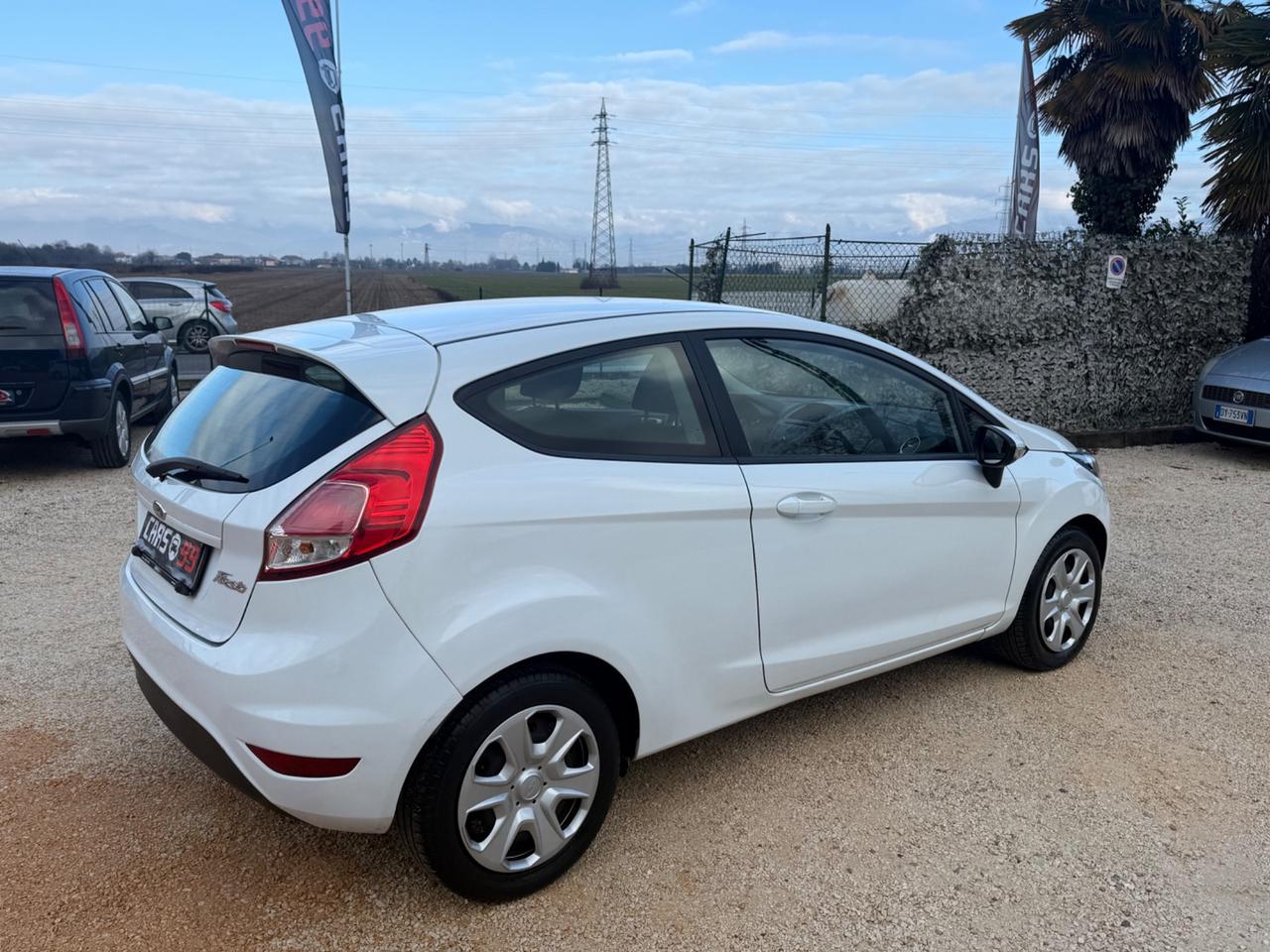 Ford Fiesta 1.0 80CV 3 porte Titanium