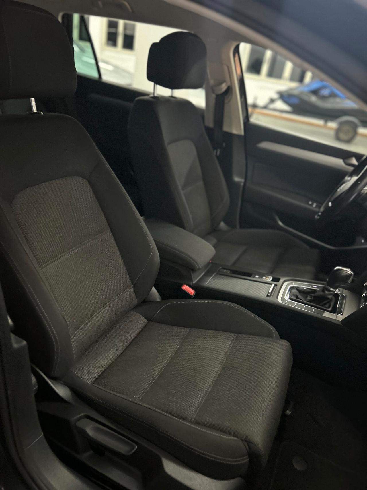 Volkswagen Passat Variant 2.0 TDI DSG BlueMotion - 2019