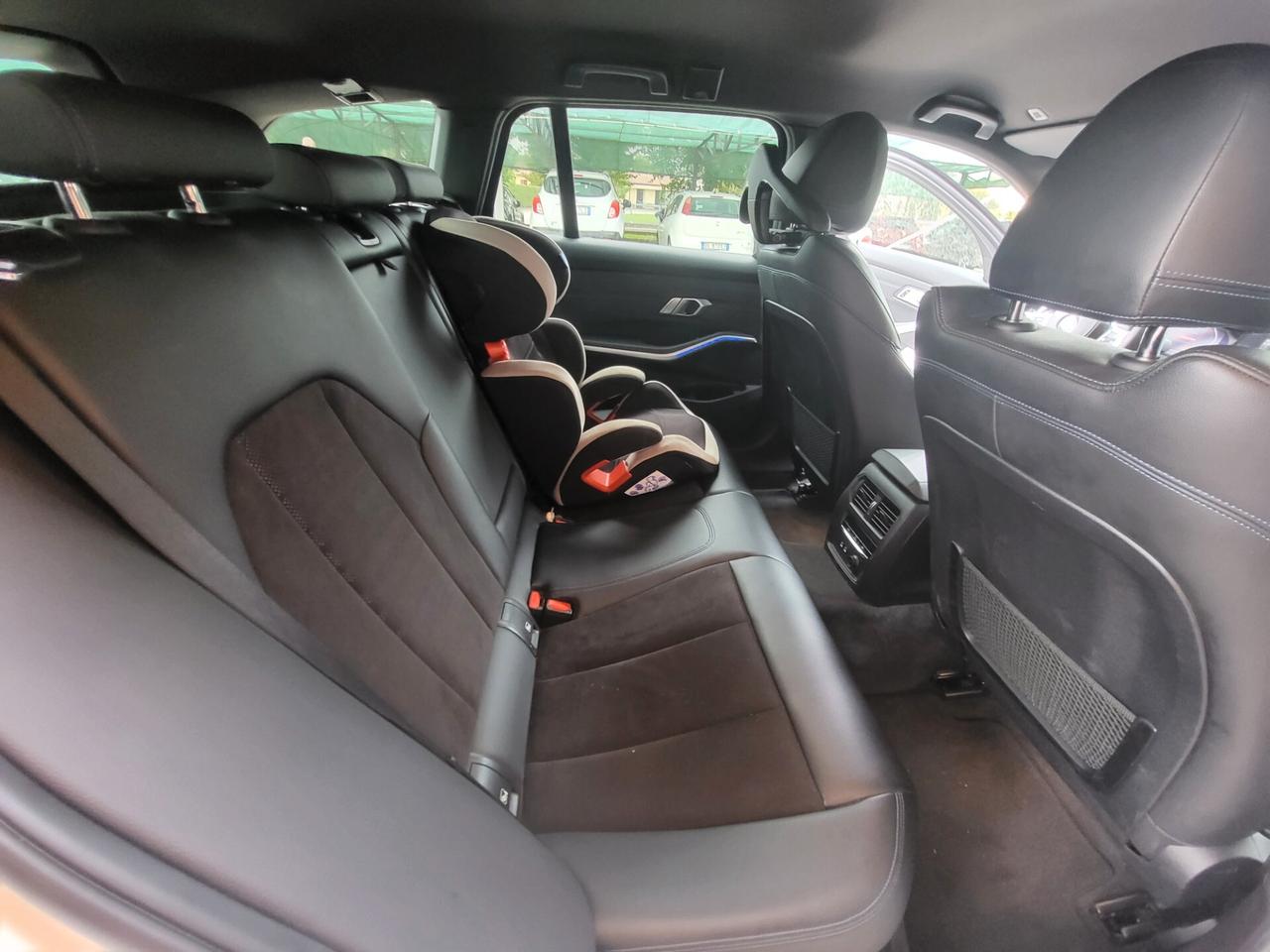 Bmw 318 320d xDrive Touring Msport