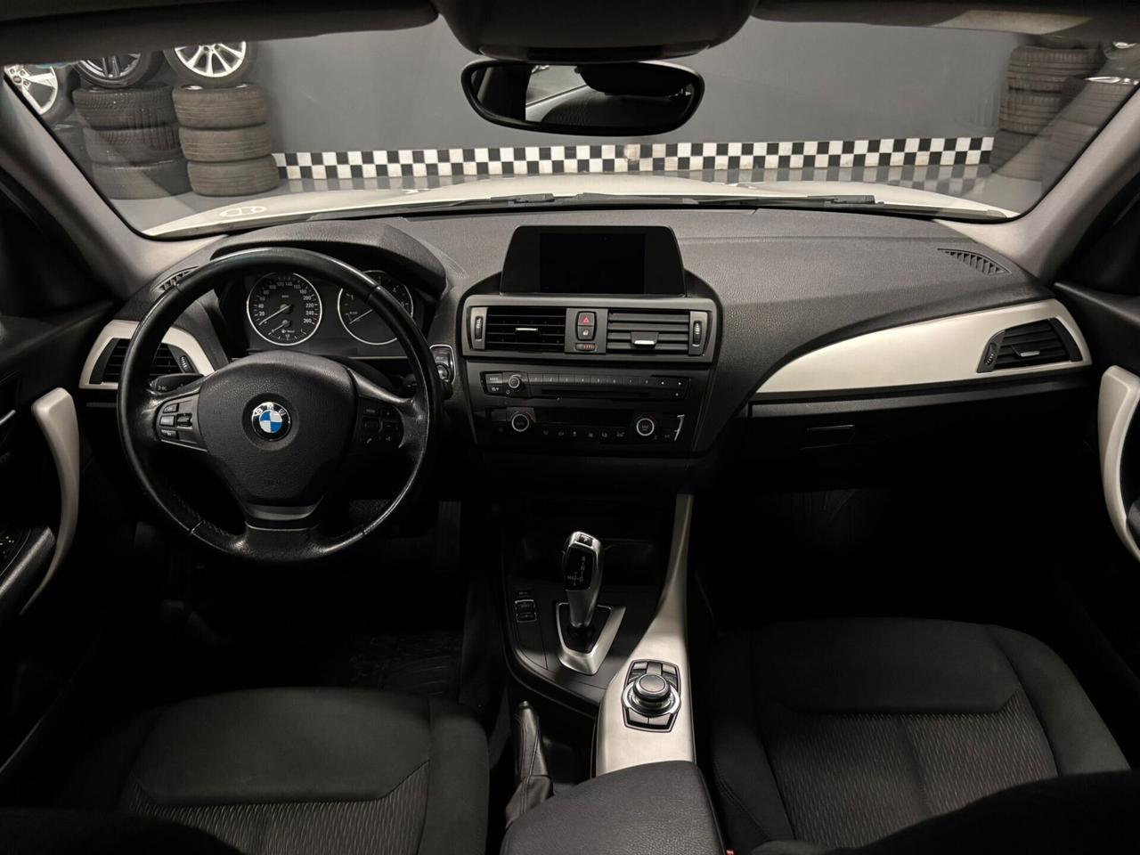 Bmw 118 118d 5p. Msport