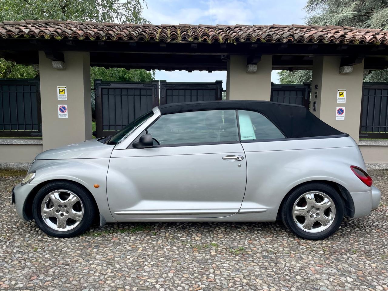 Chrysler PT Cruiser 2.4 *Cabrio*