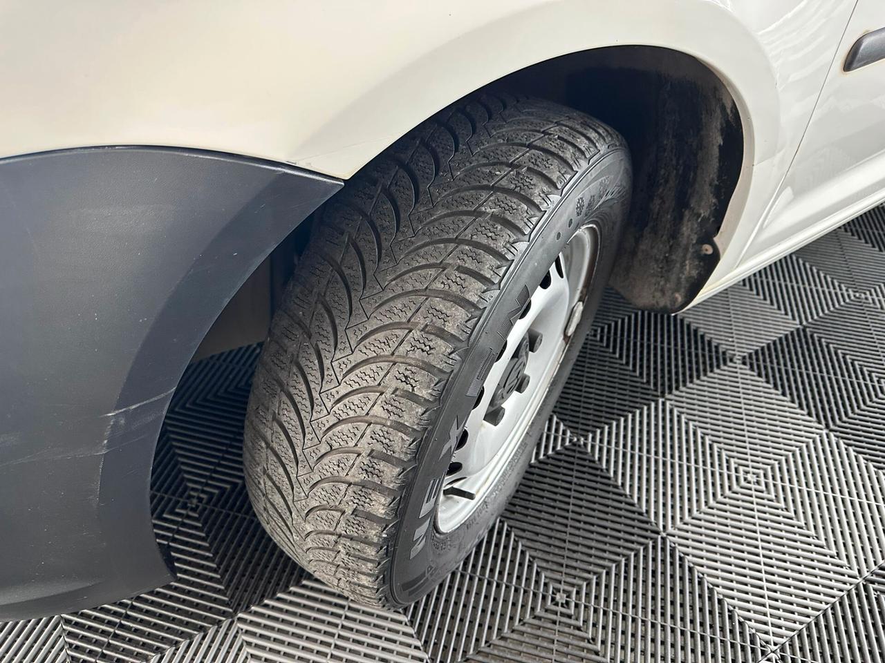 Volkswagen CADDY metano frigo atp coibentato