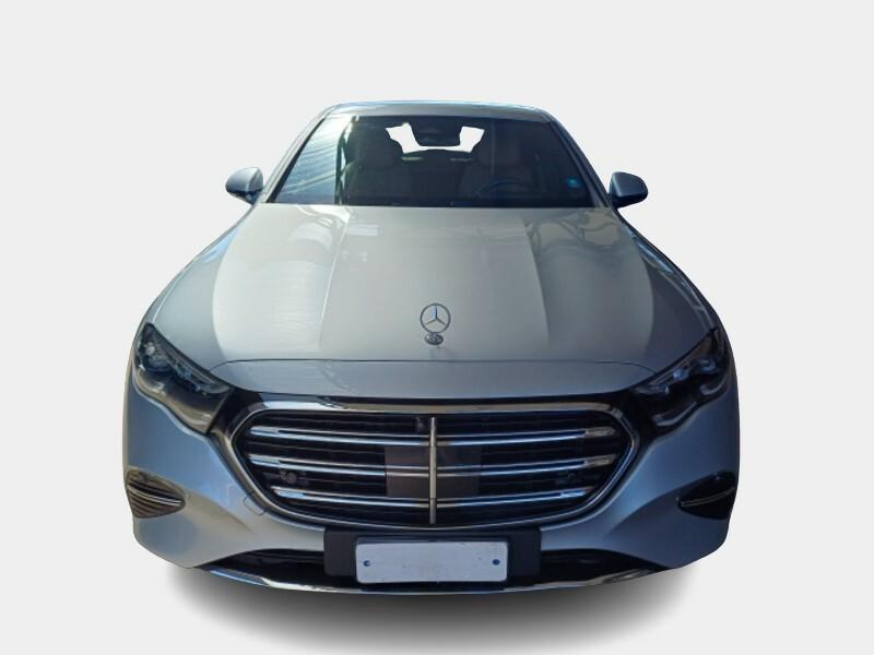 MERCEDES-BENZ E 220 D 4M EXCLUSIVE PREMIUM 4 PORTE BERLINA