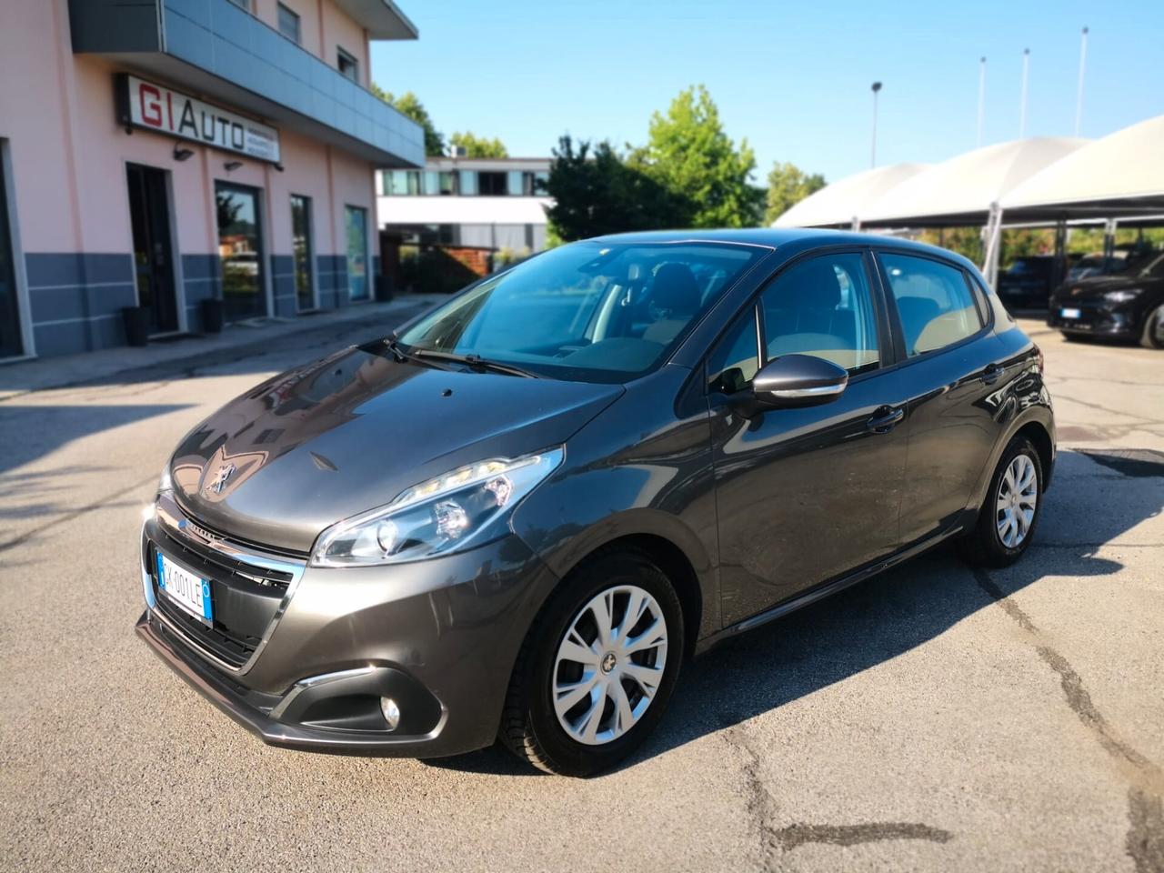 Peugeot 208 PureTech 1.2 82CV ***NEOPATENTATI***