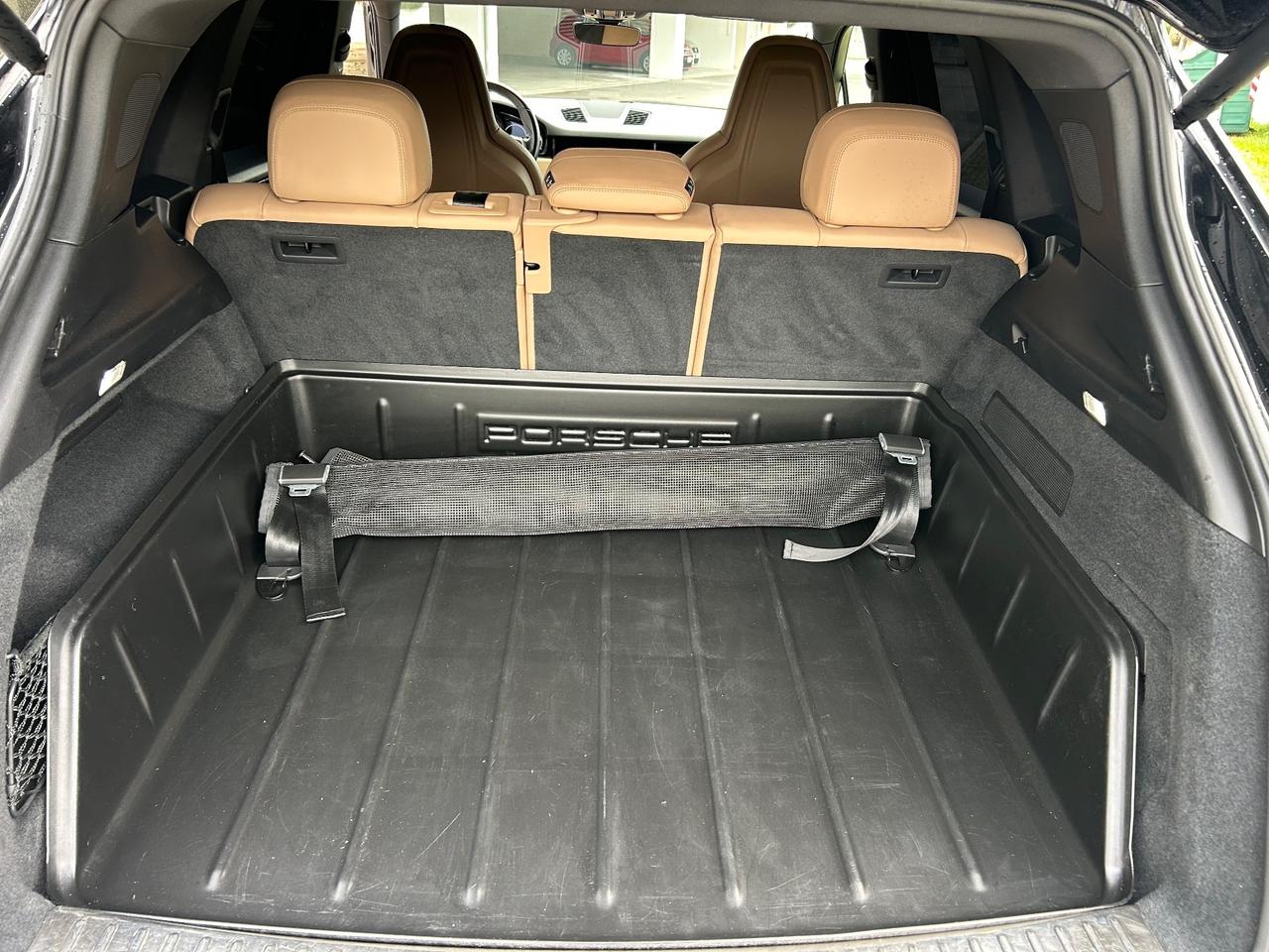 Porsche Cayenne 3.0 V6