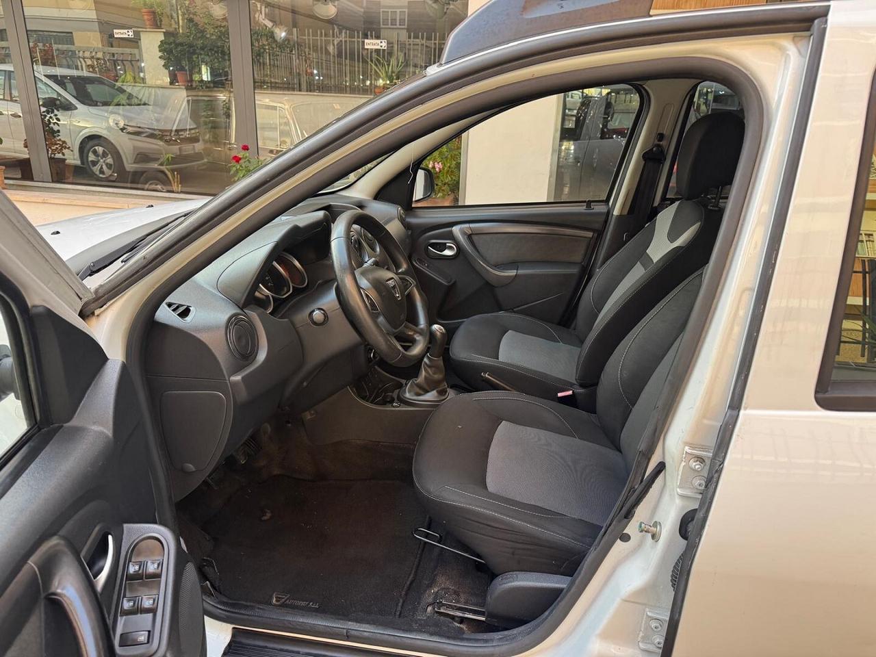 Dacia Duster 1.6 115cv GPL Laureate OK NEOP.