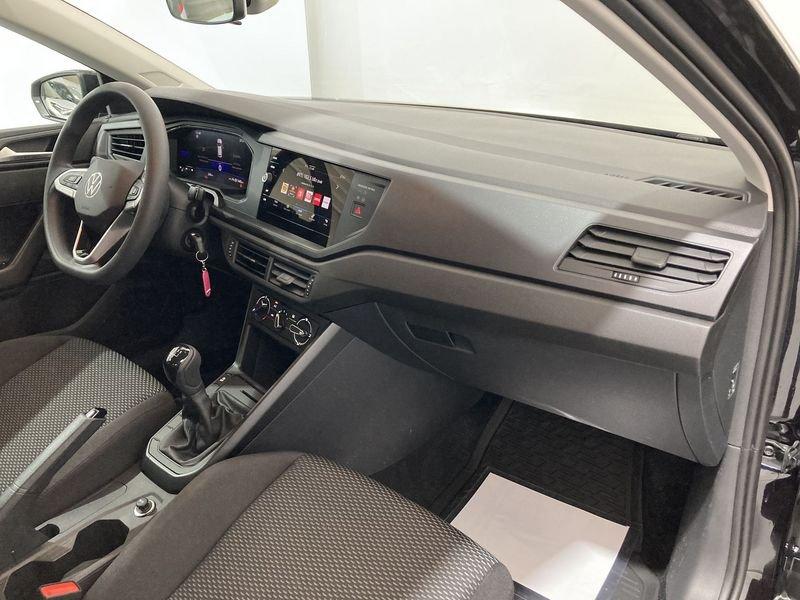 Volkswagen Polo 1.0 Young